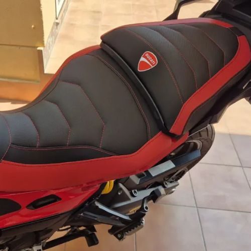 trabajos moto tapizado asientos